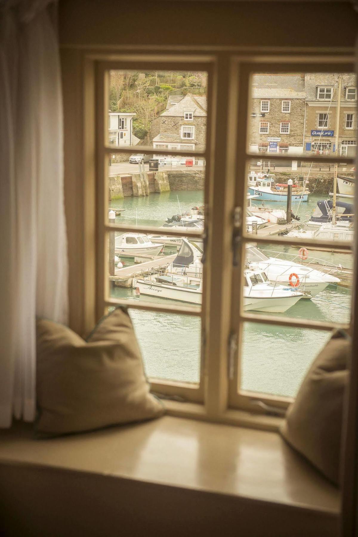The Old Custom House Hotel Padstow Exterior photo